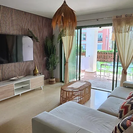 Sotogrande Marina Sea Apartment *